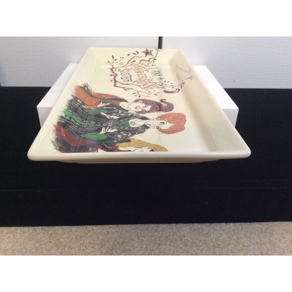 BRAND NEW DISNEY HOCUS POCUS HALLOWEEN DECORATIVE TRAY “I AM A SANDERSON SISTER” - Picture 9 of 9